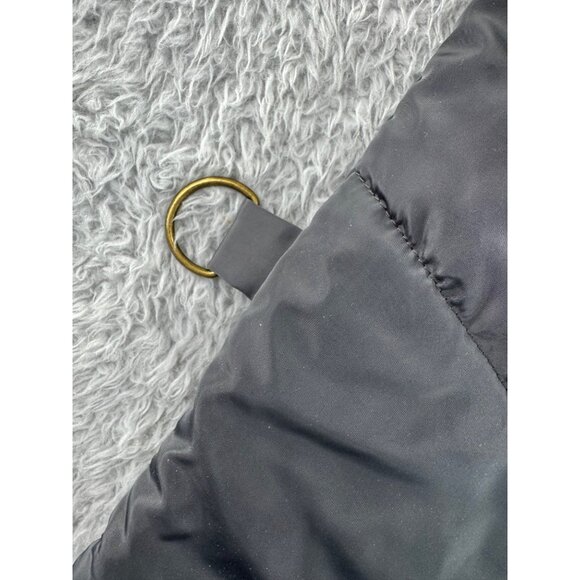 True Religion Mens M Puffer Vest Red & Gray Button Front Warm Jacket Style NWOT - Picture 8 of 9